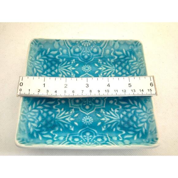 PLATES-APPETIZER/BREAD & BUTTER-ROSCHER-Blue-Embossed Finish-6 in Square-Set 4 - Picture 9 of 10